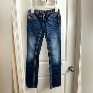Rock Revival Avery Straight Jeans